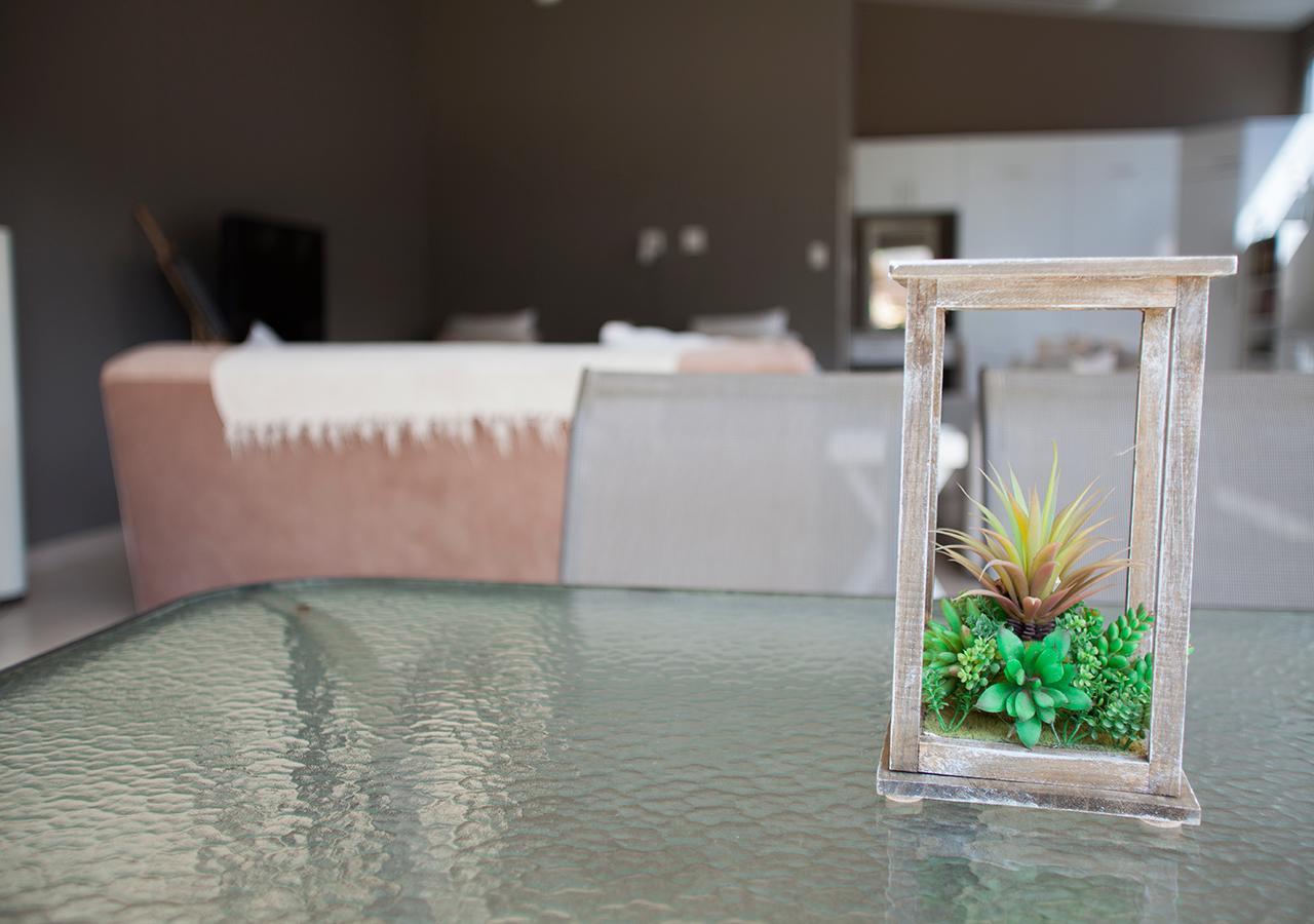 Rnb'S Studio Apartment ウィントフーク エクステリア 写真