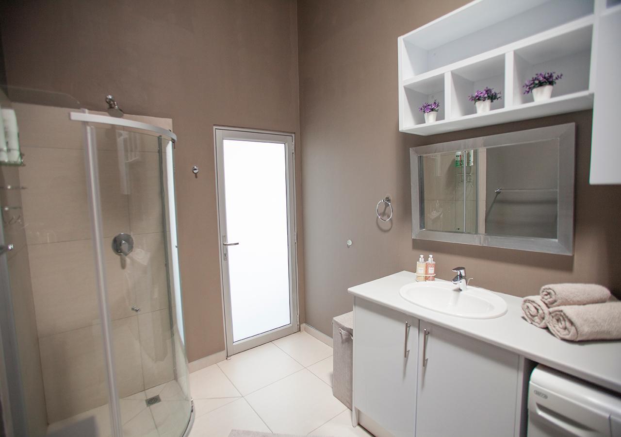Rnb'S Studio Apartment ウィントフーク エクステリア 写真